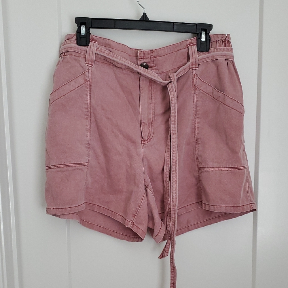 Old Navy Pink Cargo Shorts with Paper Bag Waist Large Cotton